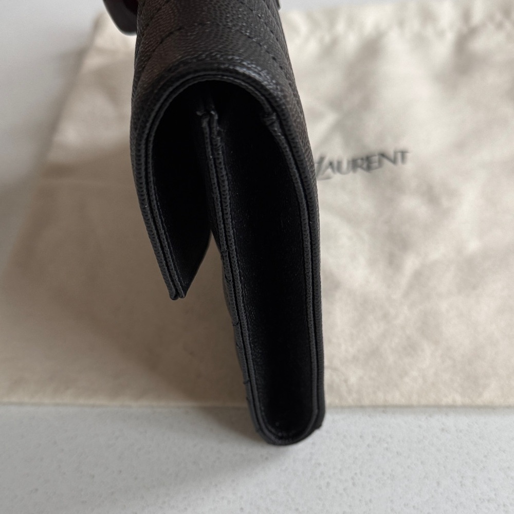 Saint Laurent Black Quilted Clutch with Gold Logo - Picture 3 of 5